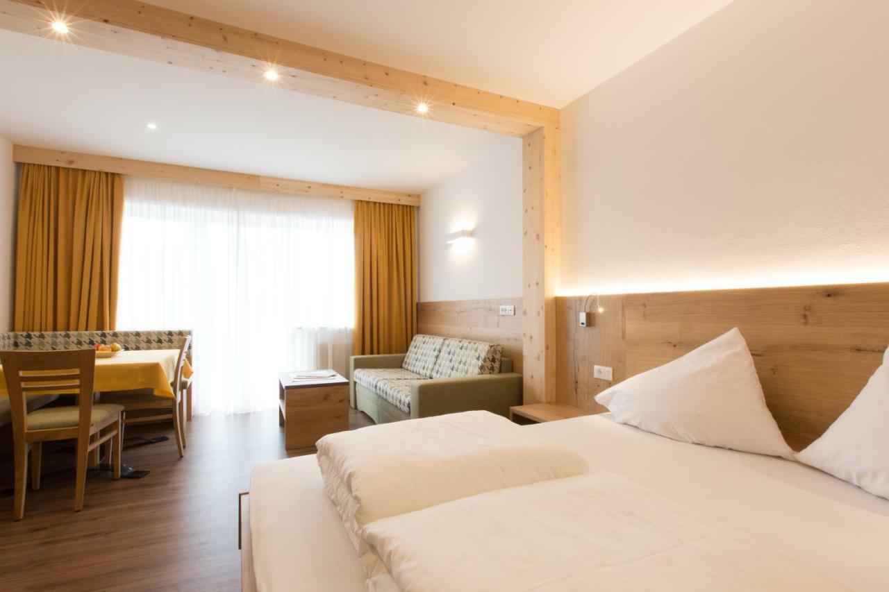 Hotel Appartement Inge Тироло Екстериор снимка
